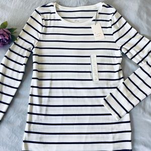 a new day Tops - A New Day-striped White crewneck Long sleeve sz lg a new day Tops - A New Day-striped White crewneck Long sleeve sz lg